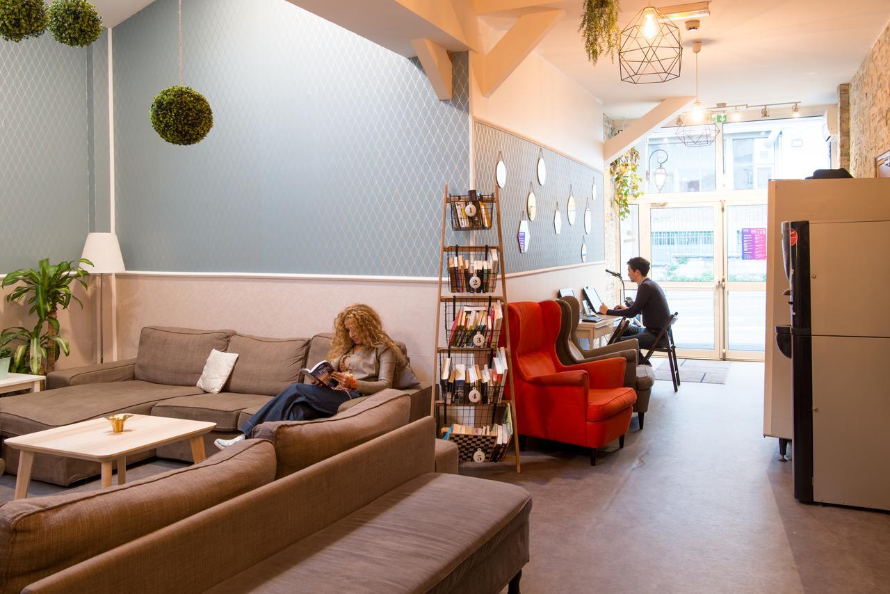 Trendy Hostel Ivry-sur-Seine Exterior photo